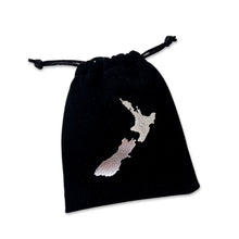 Load image into Gallery viewer, Ancient Kauri Bangle - Yellow Gold - Komo Kauri - Woodsman Jewelry